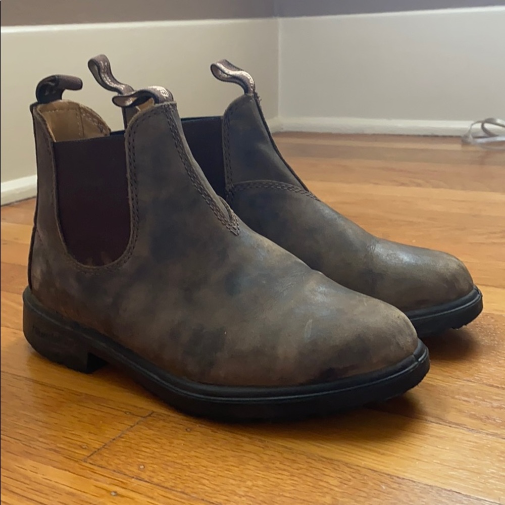 Blundstone 565 Pull-On Chelsea Boot Size US Size 6